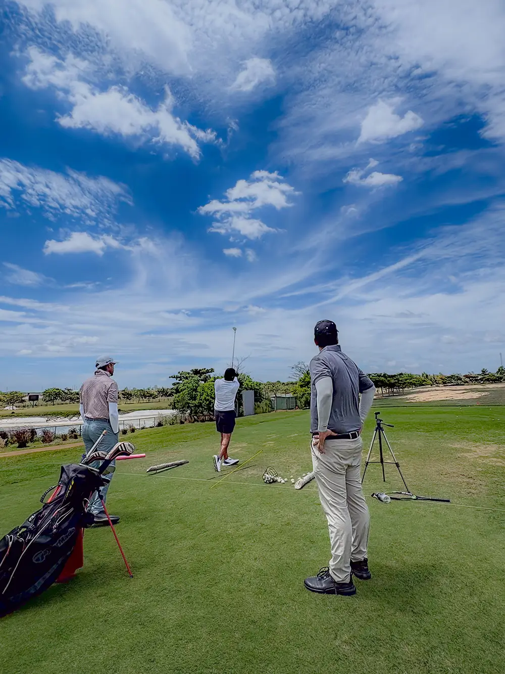 On-range coaching with launch monitor